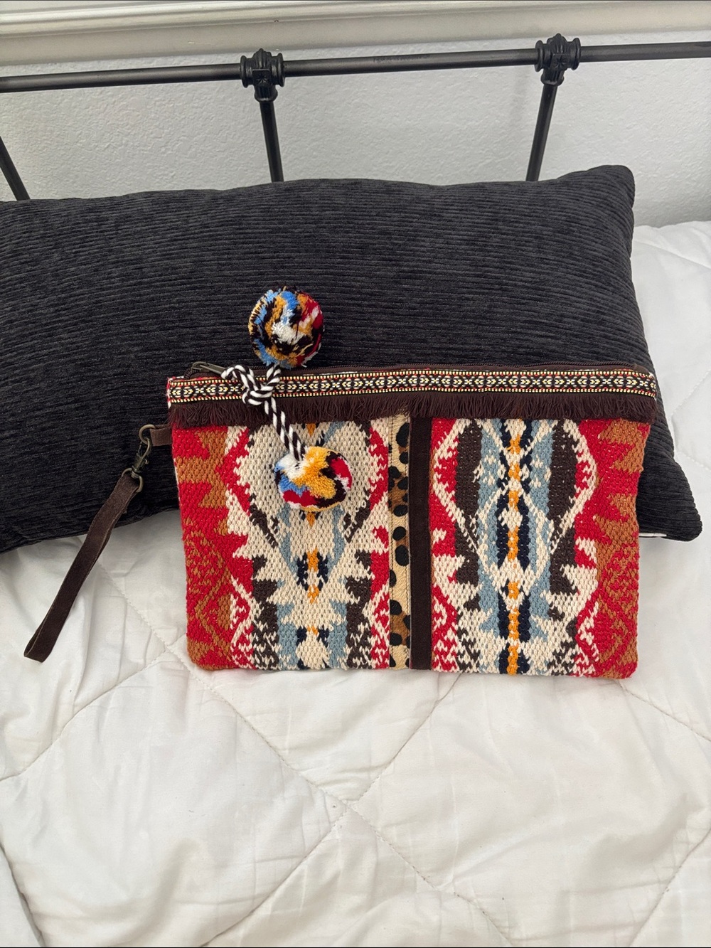 HOBO Multicolor Red Patterned Wristlet Clutch
